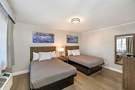2 Double Beds, Nonsmoking