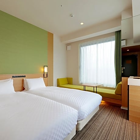 Corner Twin Room