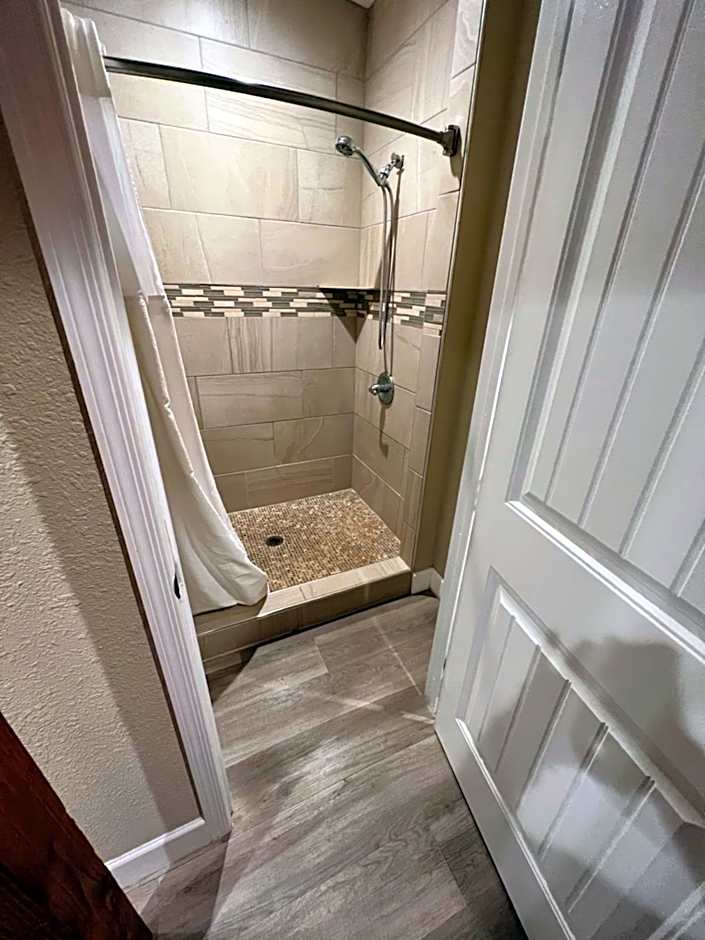 Lantern Light Inn - Romantic Getaway