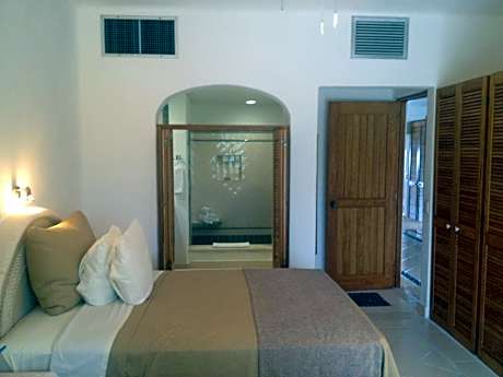 Three-Bedroom Villa with Sea View