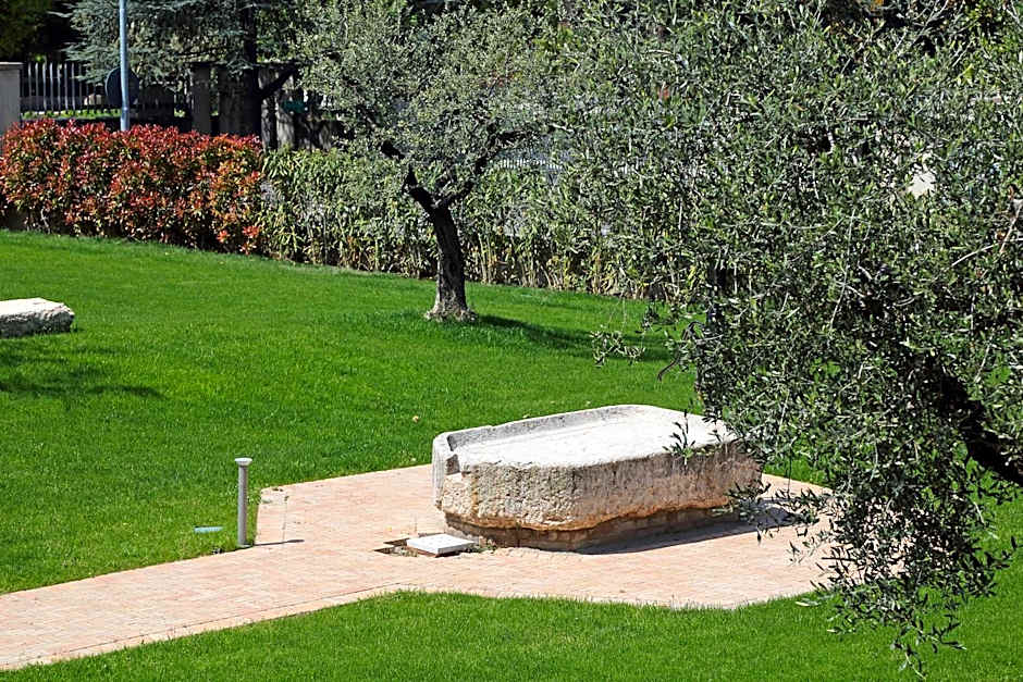 Residence Borgo Mondragon