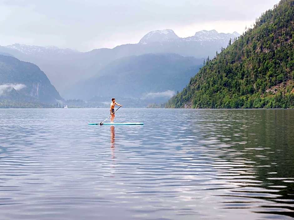 TAUROA Seehotel Grundlsee