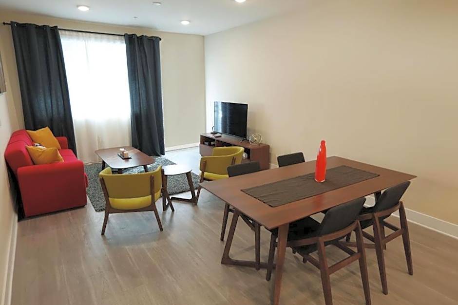 Downtown Cosmopolitan Residences