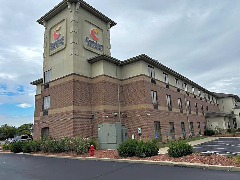 Comfort Inn & Suites West Chester - North Cincinnati