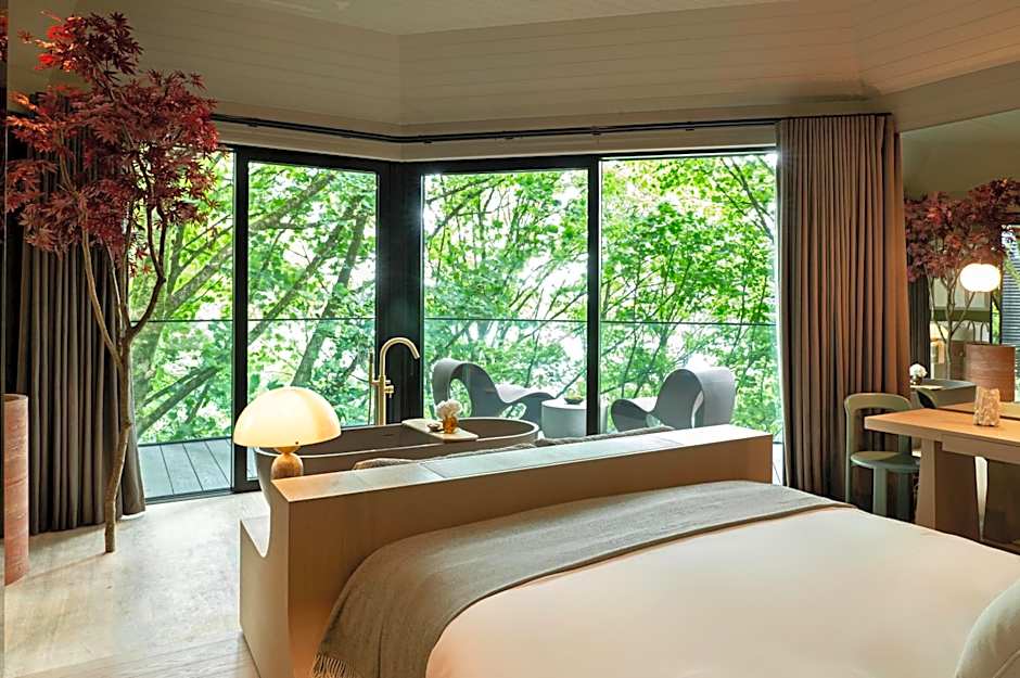 Photo 1 of 7 of Woodland Suite
