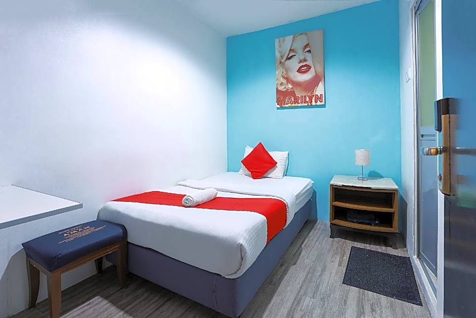 Hotel Aman - Nilai & KLIA
