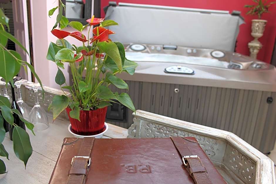 Chambres et table d'hôtes Saint Nicolas, maisonnettes individuelles dans propriété privée