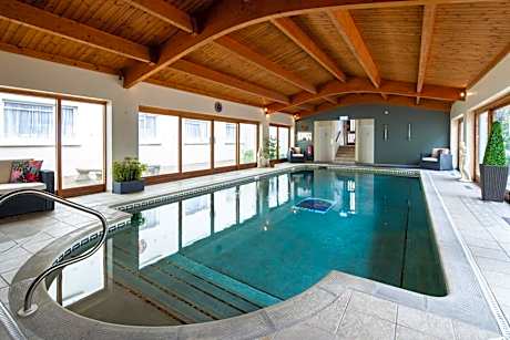 The Norfolk Lodge Hotel