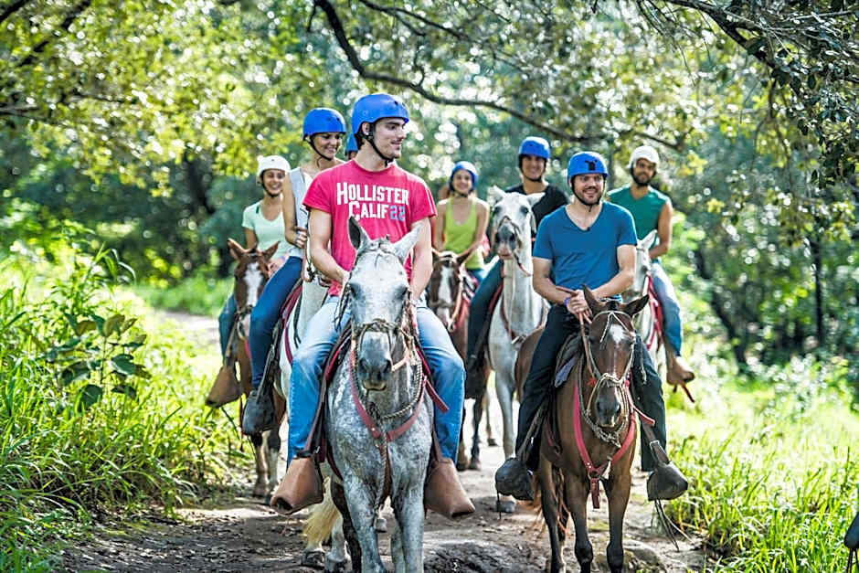 Hacienda Guachipelin Volcano Ranch Hotel & Hot Springs