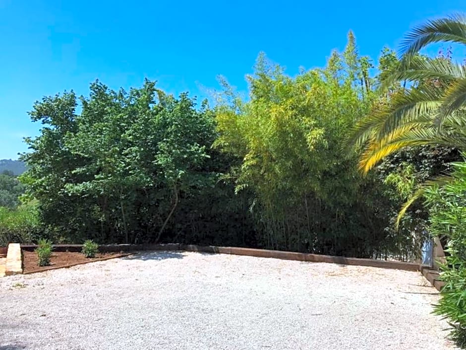 Family Apartment, 2-6 People, In Provenve