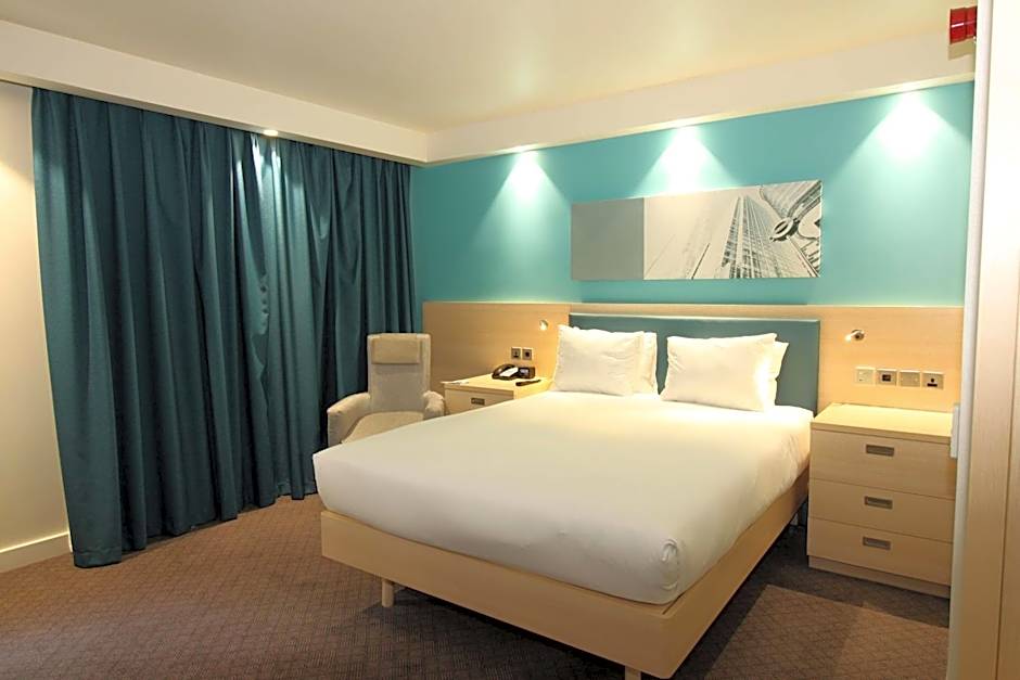 Hampton Inn By Hilton London Docklands, United Kingdom