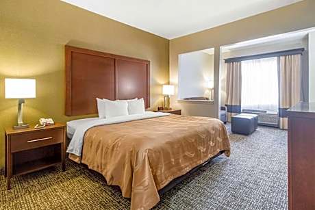 Quality Suites Corbin