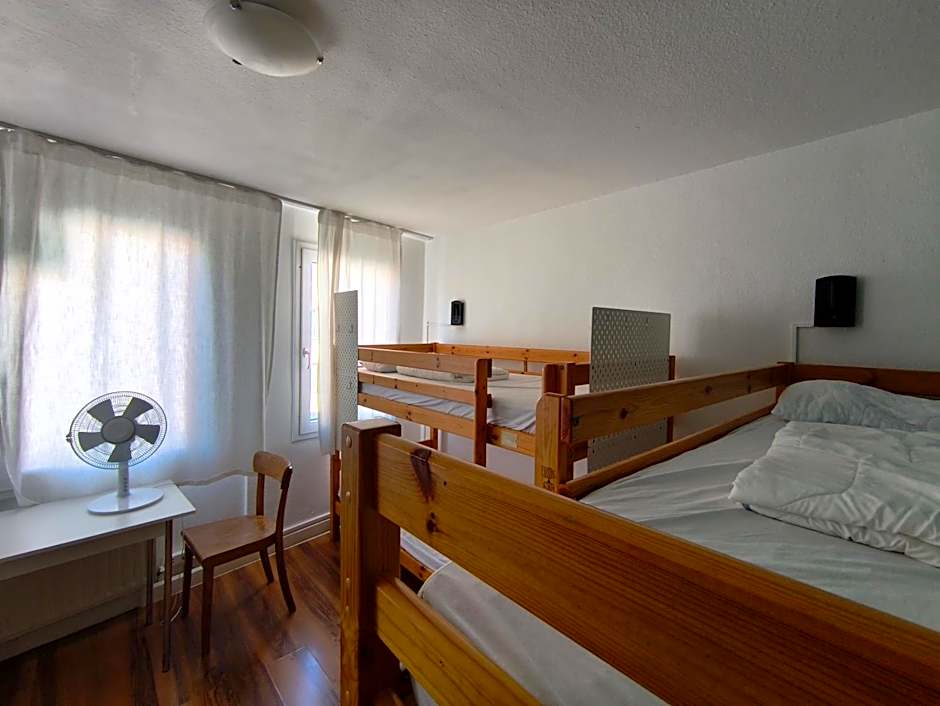 Hostel 45