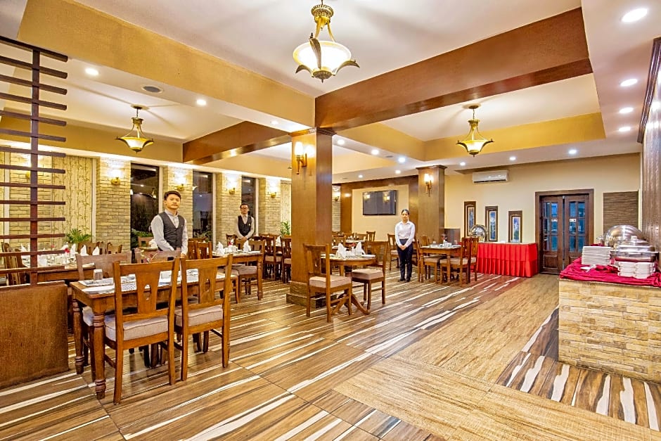 Da Yatra Courtyard Hotel & Resort