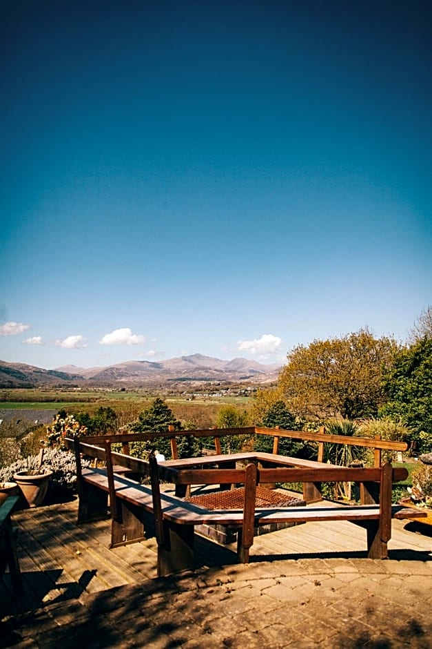 Ferlas Bed And Breakfast – Penrhyndeudraeth