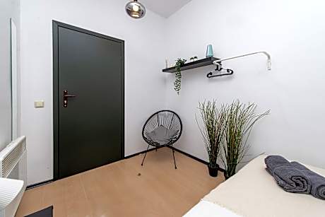 Budget Double Room with Shared Bathroom