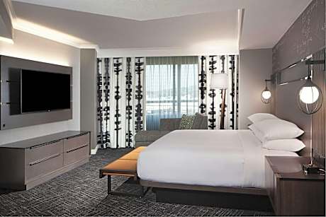 1 Bedroom Presidential Suite, 1 King, High floor