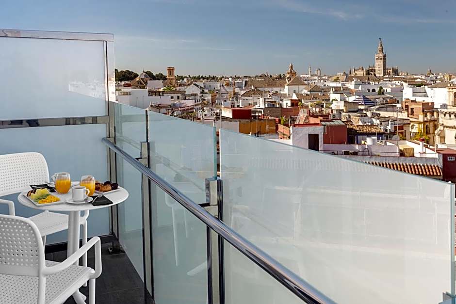 Catalonia Giralda