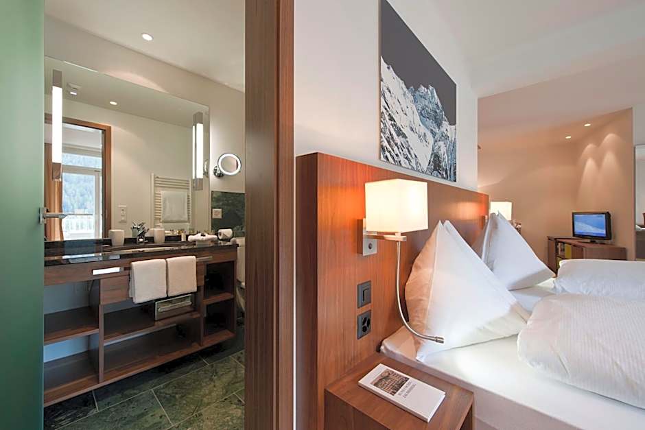 Waldhotel & SPA Davos - for body & soul