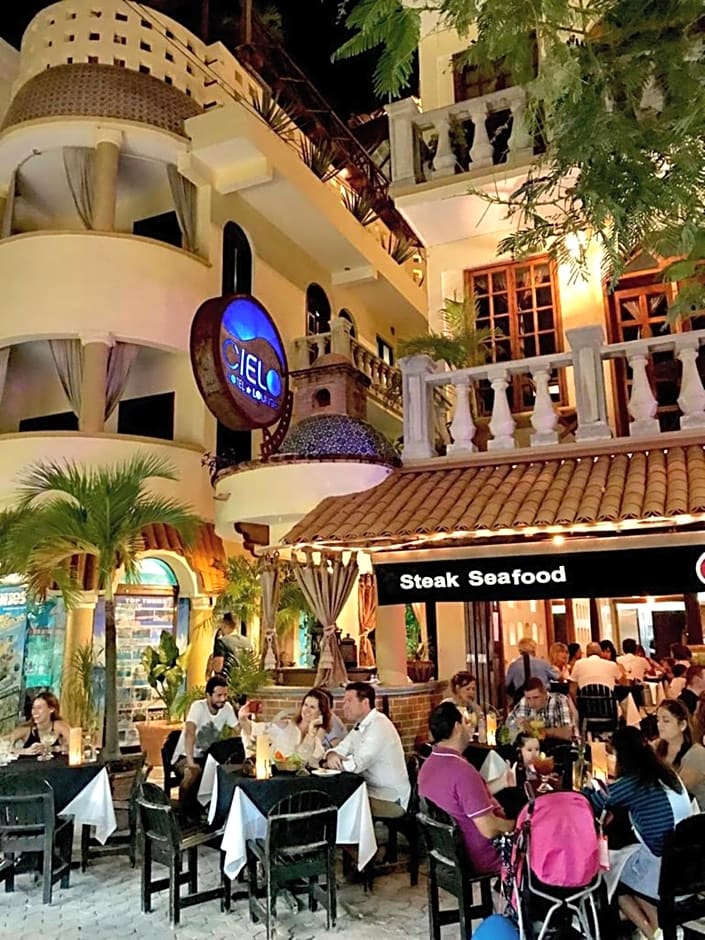Hotel Cielo