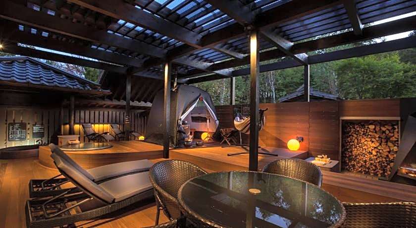 Tsutaya Tokinoyado Kazari