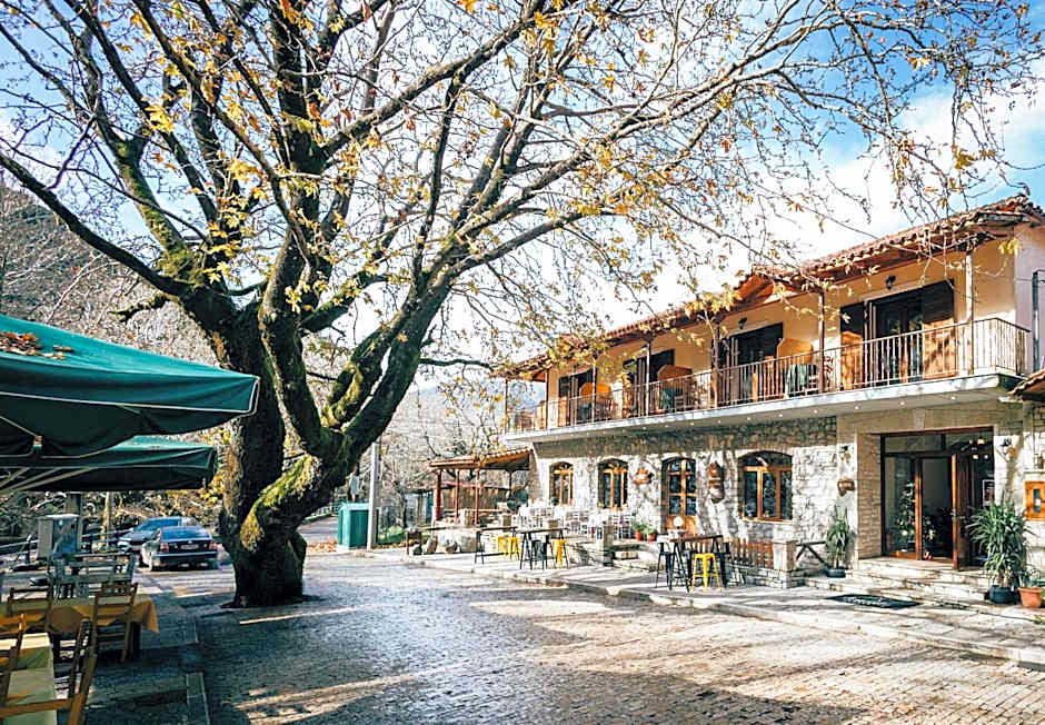 Mountain Hotels "Aroanides"