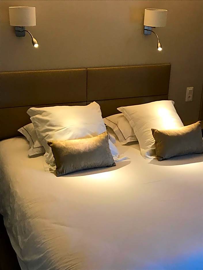 Hotel Restaurant SPA "Le Relais Des Moines - Logis de France"