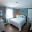 Hyannis Inn