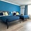 Hometel Suites