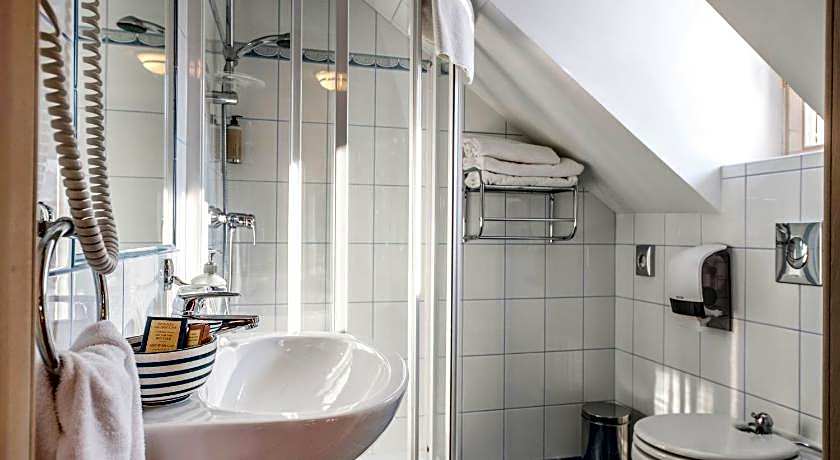 Forest Hills Hotel & Golf Zirc