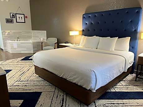 Executive King Room with Spa Bath