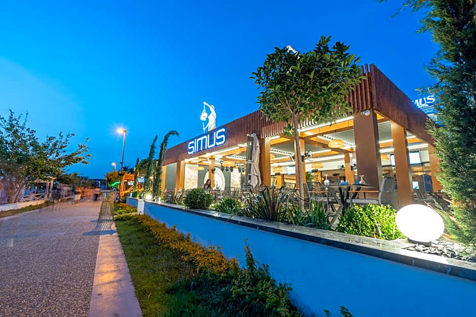 Simus Beach Hotel