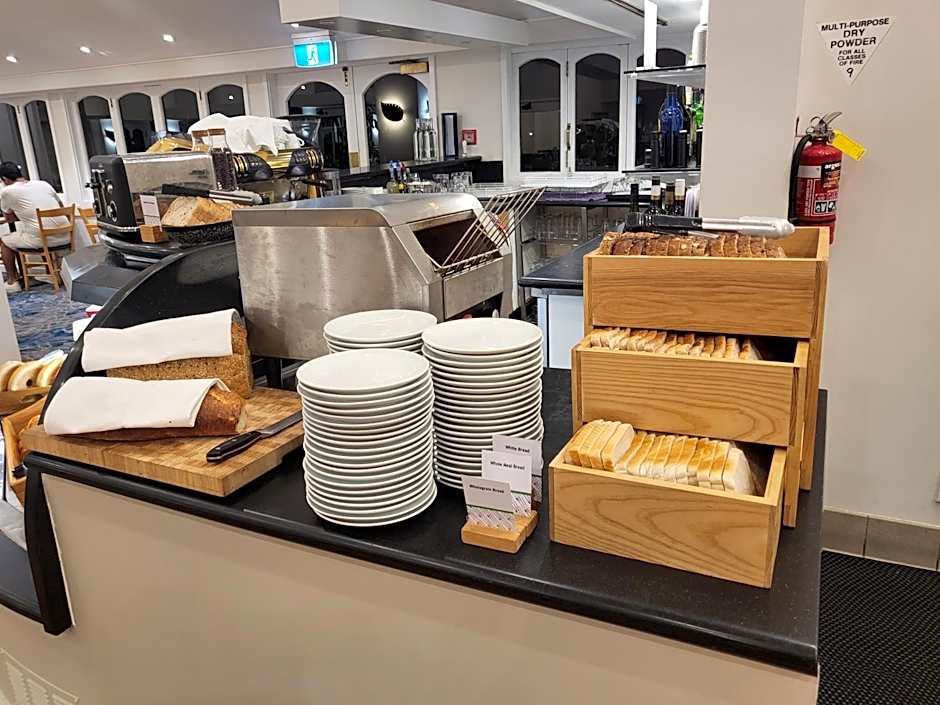 Chateau on the Park - Christchurch a DoubleTree by Hilton