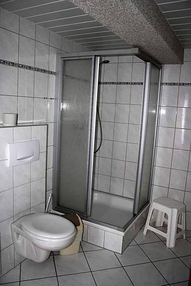 Hotel & Restaurant Aragwi