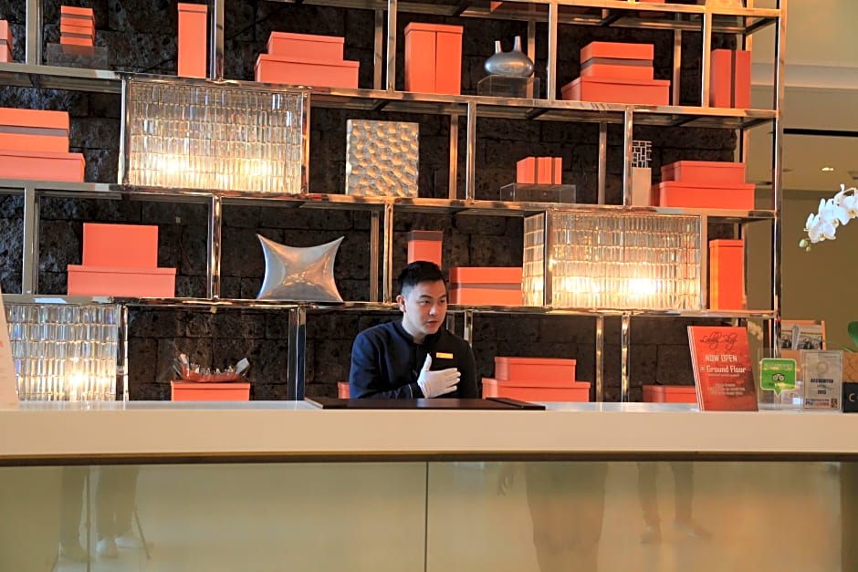 Midas Hotel and Casino