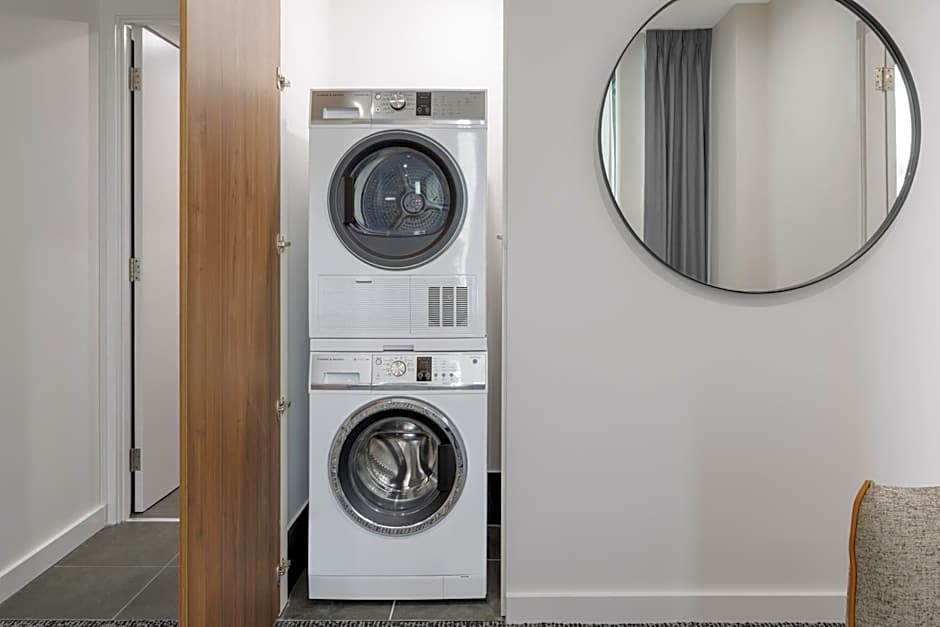 Punthill Essendon North