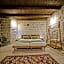 Vigneron Cave Hotel