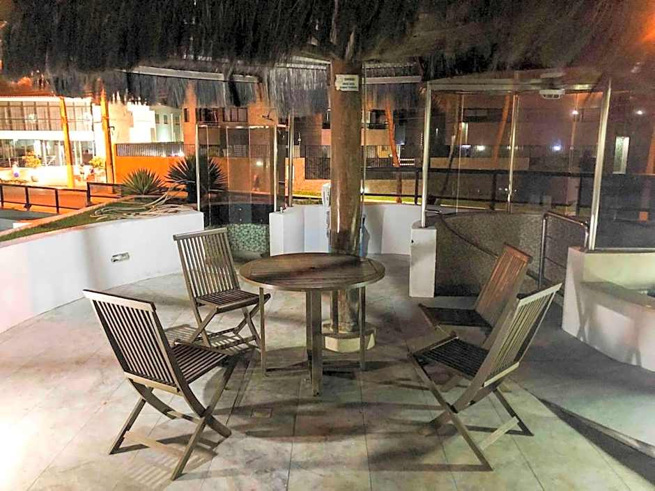 NAUTILLUS 109 · N-09: Apê com varanda e piscina na Jatiúca