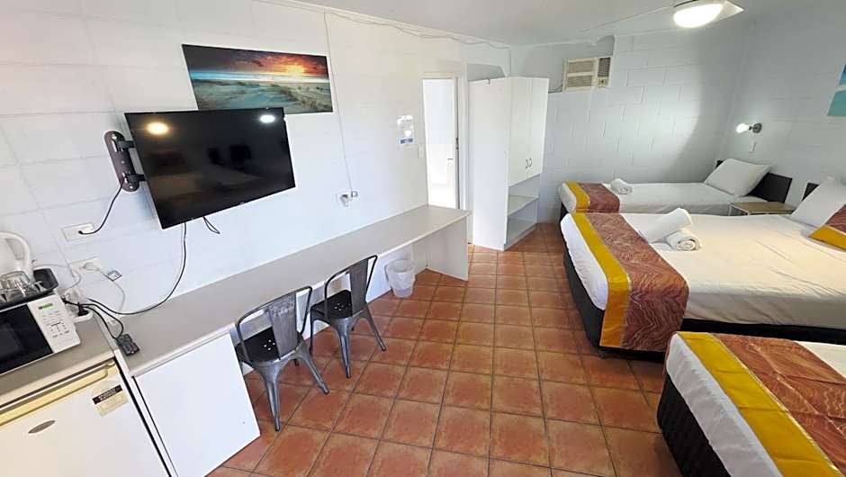 Sunburst Motel