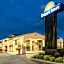 Days Inn by Wyndham Shorter
