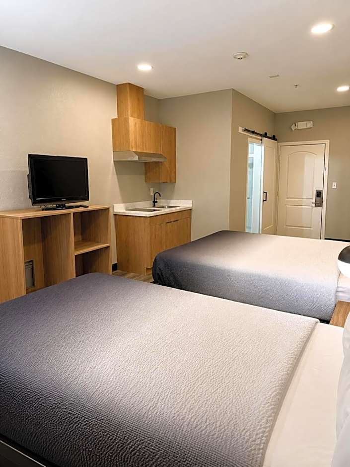 Super 8 by Wyndham Brenham TX