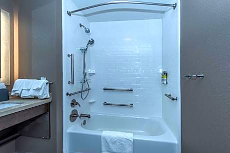 Two-Bedroom Suite with Two Bathrooms and Mobility Accessible Tub - Non-Smoking