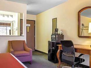 2 Queen Beds, Nonsmoking