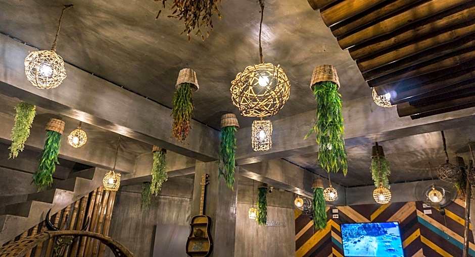 Happiness Hostel El Nido