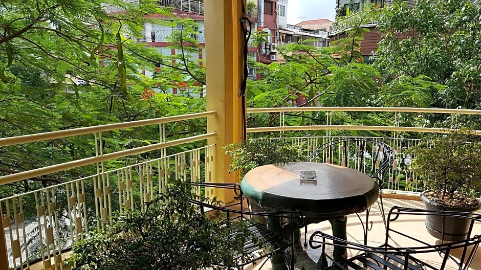 The Bright Lotus Guesthouse