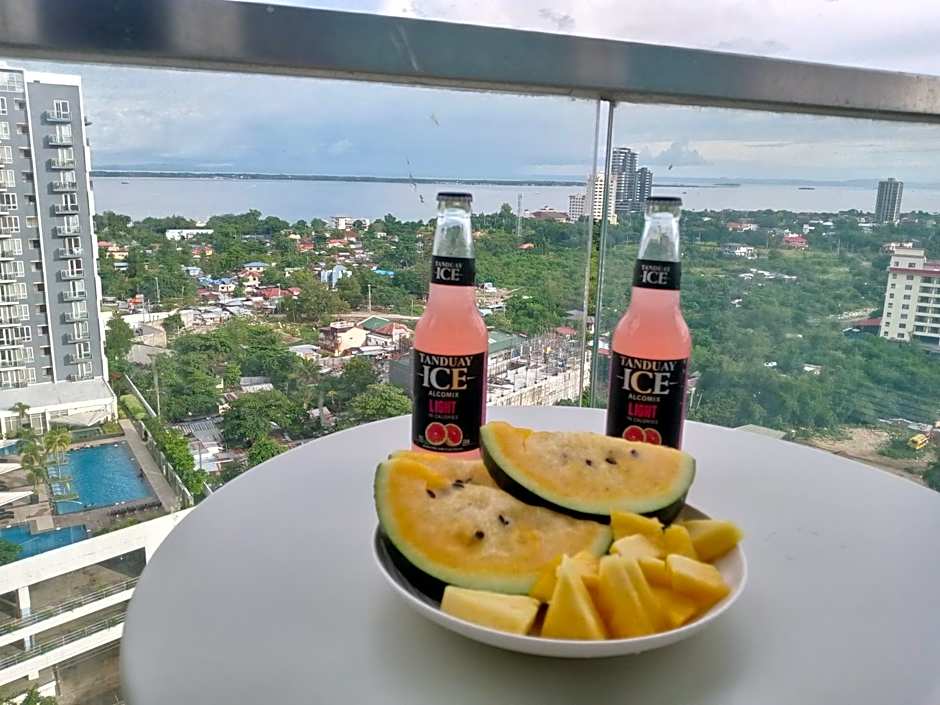 Mactan Newtown 8 boulevard Deluxe