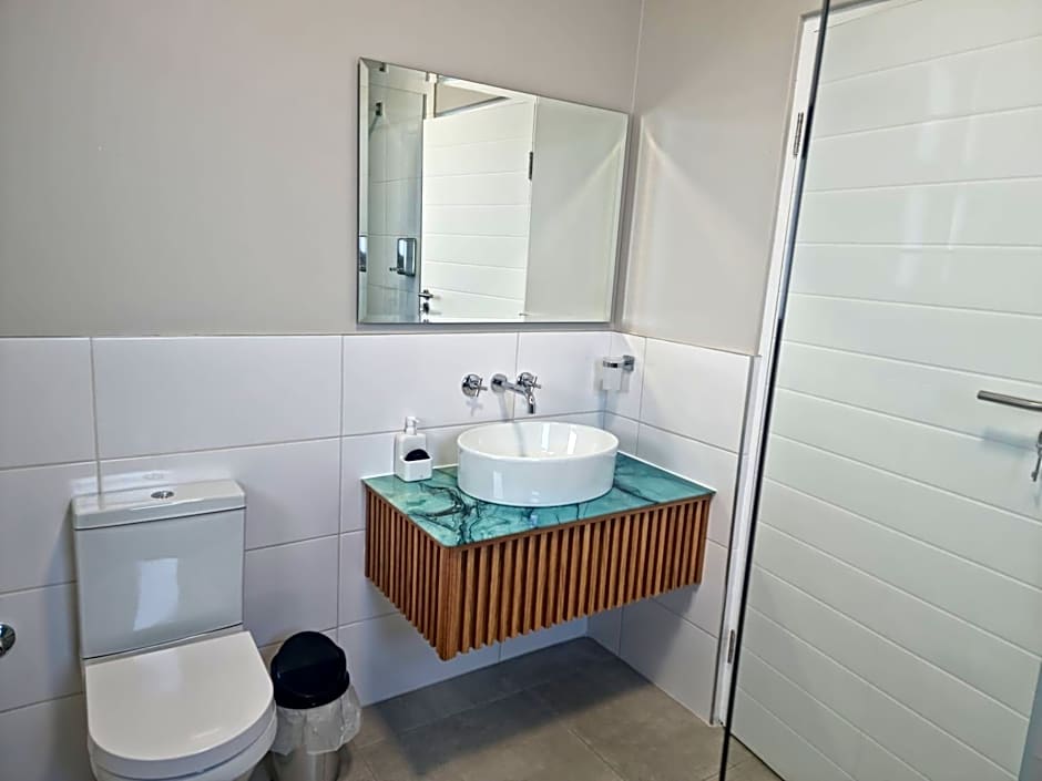 WavesEnd Wilderness Self-catering Units