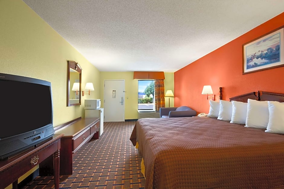 Days Inn by Wyndham Richburg