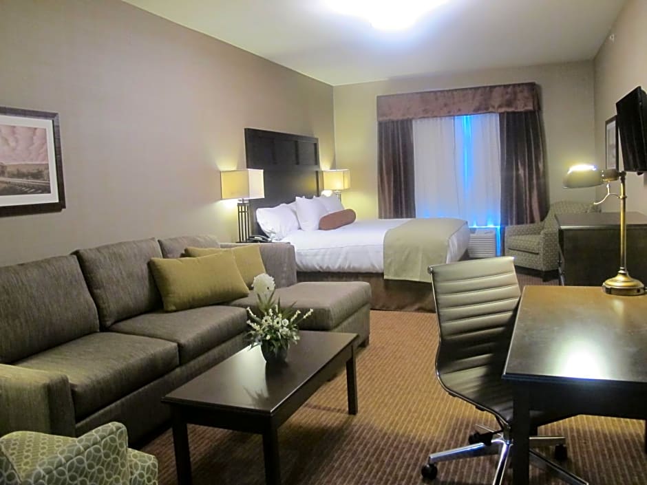 Best Western Plus Okotoks Inn & Suites