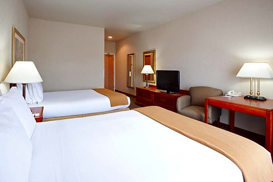 Holiday Inn Express & Suites Columbus SE - Groveport By IHG